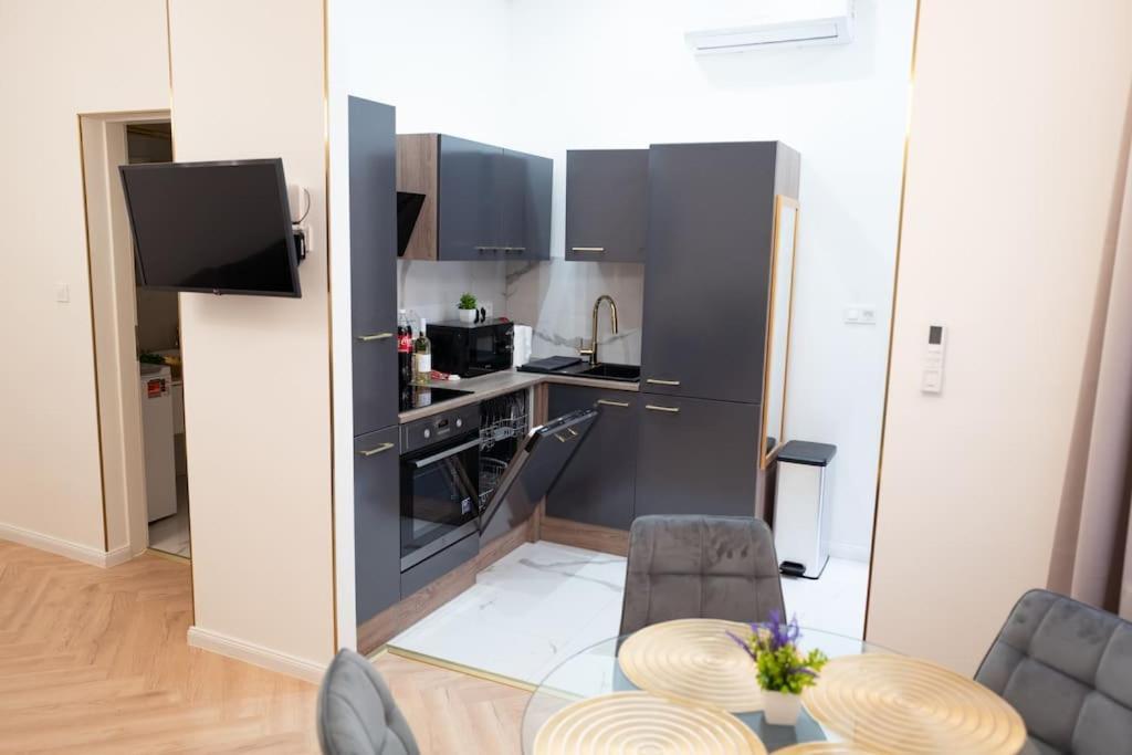 Gold'n Marble Appartement *